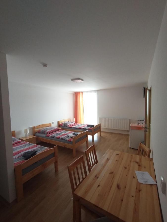 Penzion Lihovar *** Rouchovany Chambre photo